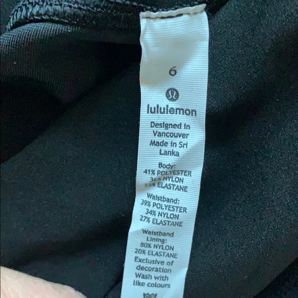 NWOT lululemon Mapped Out Tights In Black - Picture 3 of 4